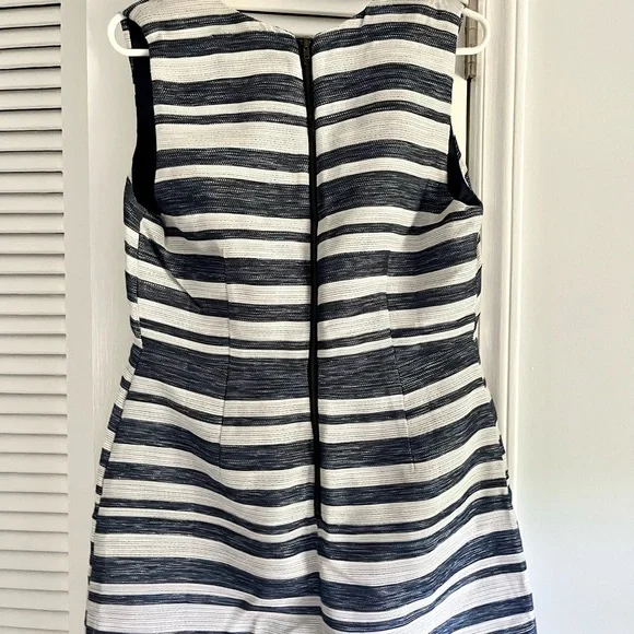 Pim + Larkin NWT Size Large, fully lined. Hits right above the knee. - Picture 2 of 4